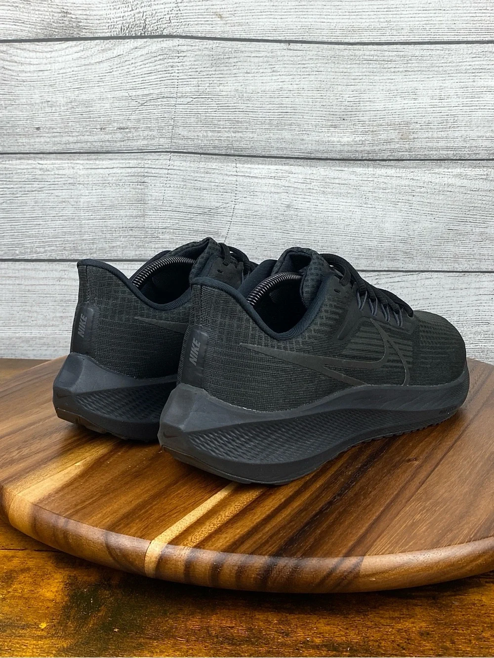Nike Air Zoom Pegasus 39 Black Anthracite Running Shoe DH4071-00 Men’s Size 10.5